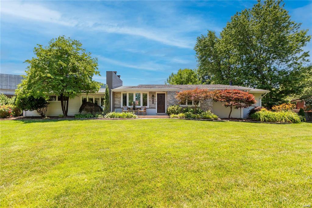 10000 Springwood Drive