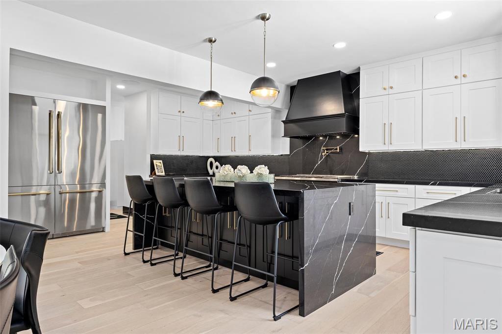 13516 Weston Park Drive