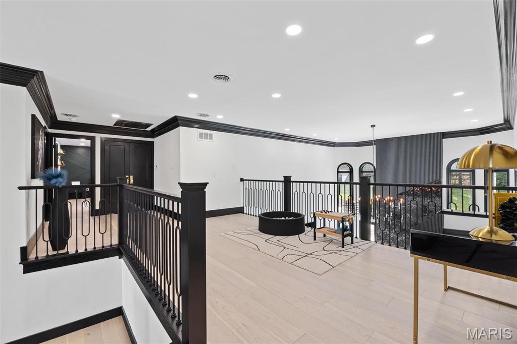 13516 Weston Park Drive
