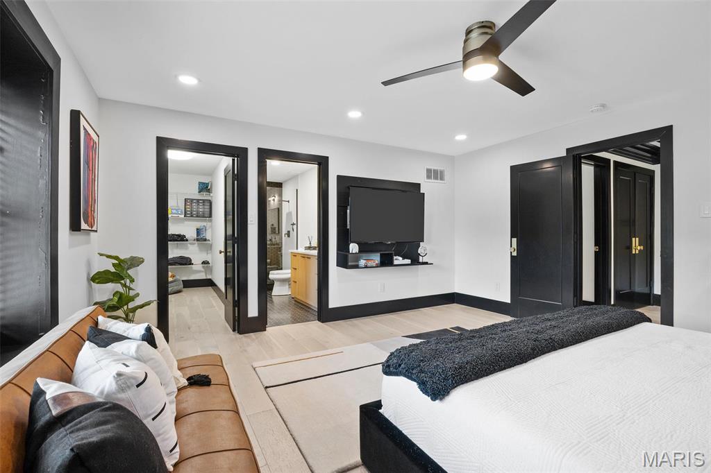 13516 Weston Park Drive