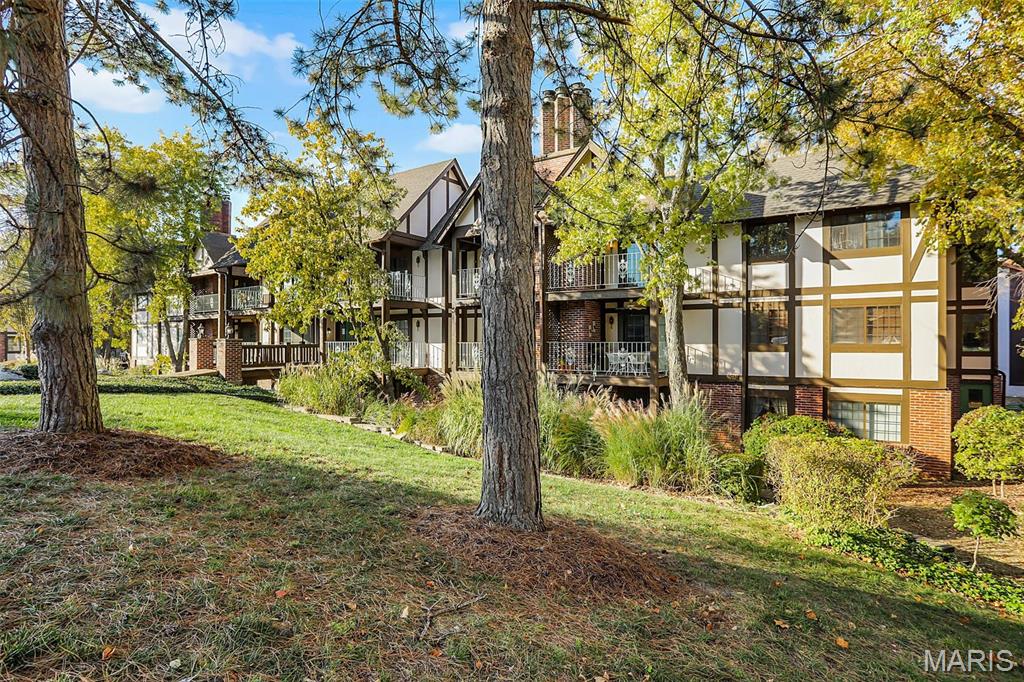 1420 Heritage Landing Unit: 102