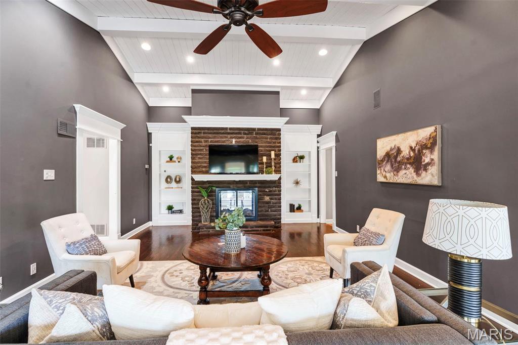 4 Mosley Acres