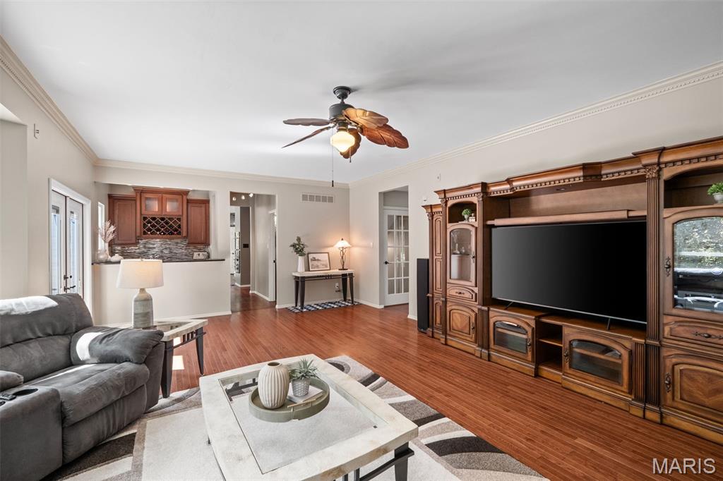 704 Summer Oak Drive
