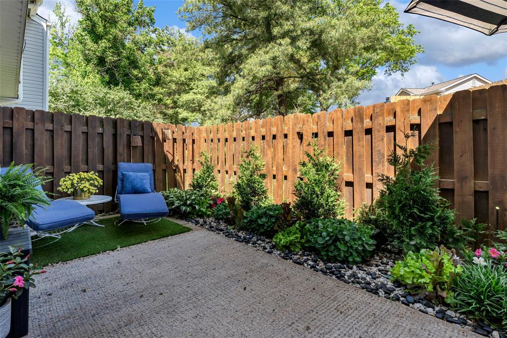 13301 Woodlake Village Court