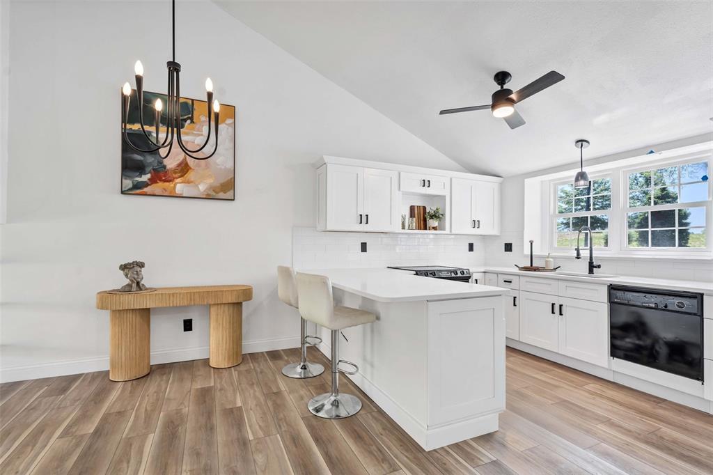 13301 Woodlake Village Court