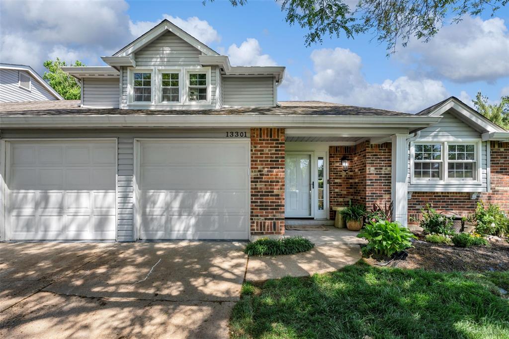 13301 Woodlake Village Court