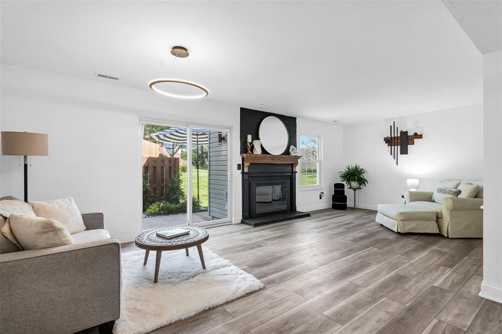 13301 Woodlake Village Court