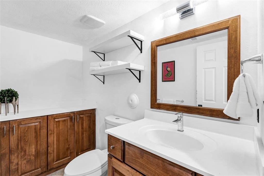 13301 Woodlake Village Court