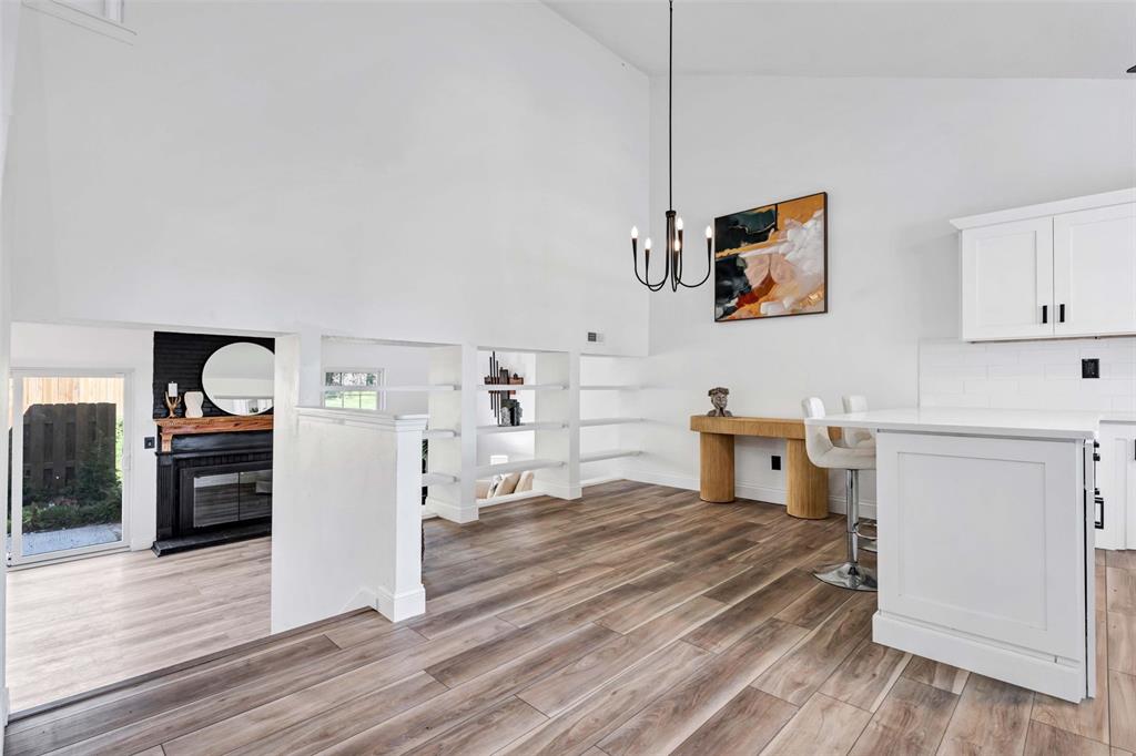 13301 Woodlake Village Court