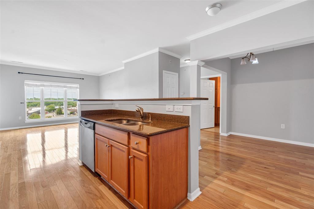 1270 Strassner Drive Unit: 3404