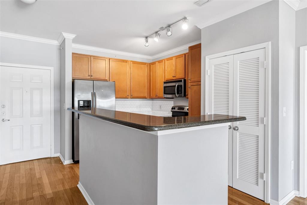 1270 Strassner Drive Unit: 3404