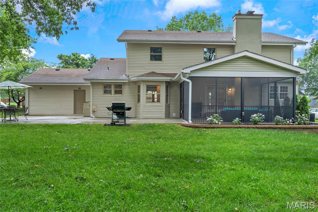 16059 Meadow Oak Drive