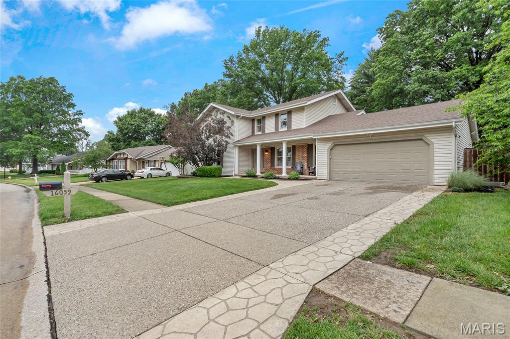 16059 Meadow Oak Drive