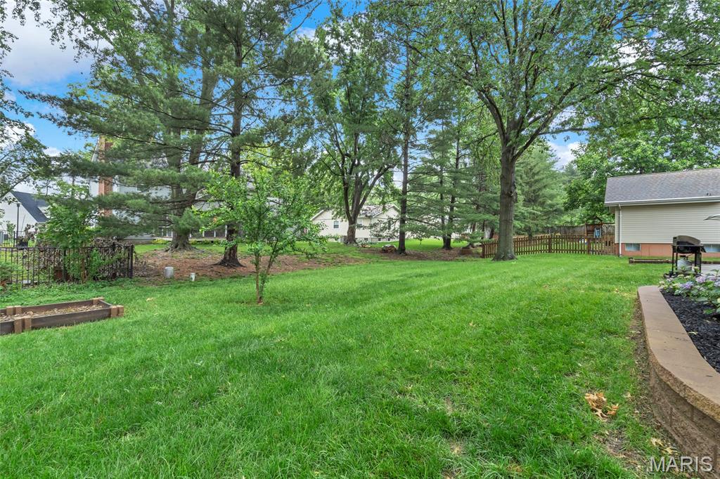 16059 Meadow Oak Drive