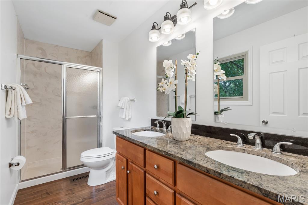 16059 Meadow Oak Drive
