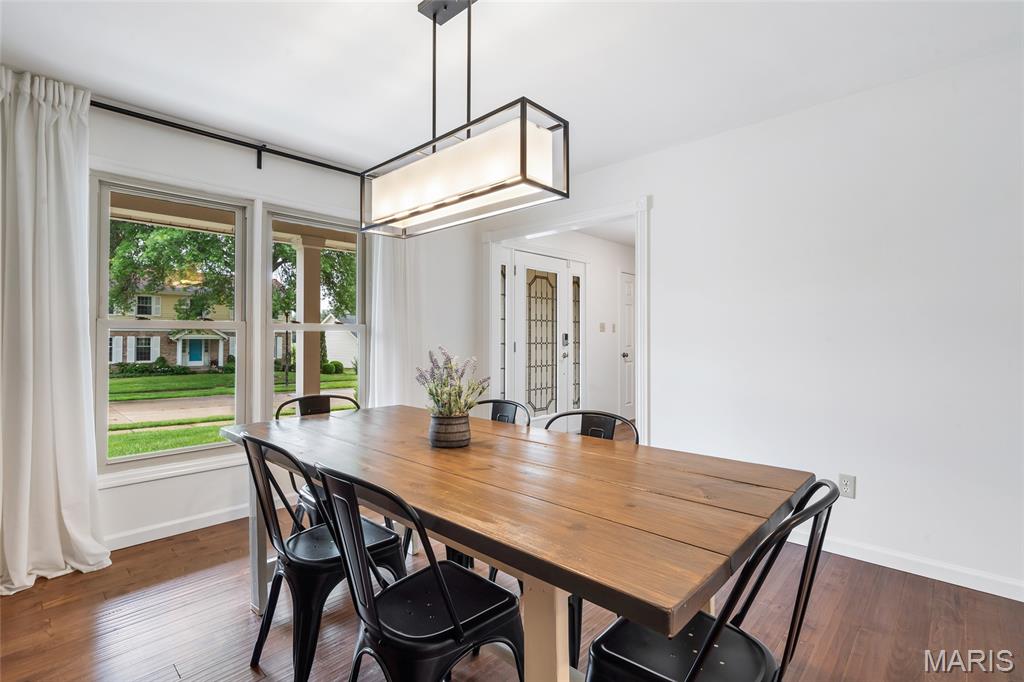 16059 Meadow Oak Drive