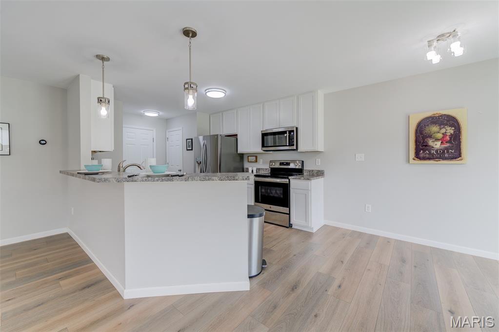 3325 Charlestowne Crossing Drive