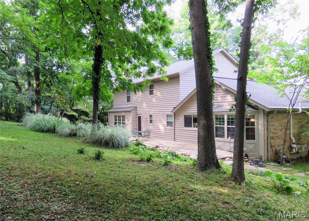 216 Spring Oaks Drive