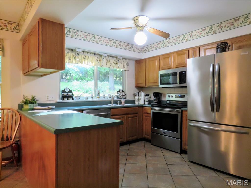 216 Spring Oaks Drive