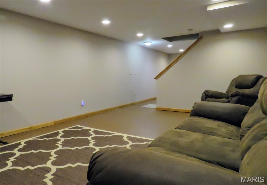 216 Spring Oaks Drive