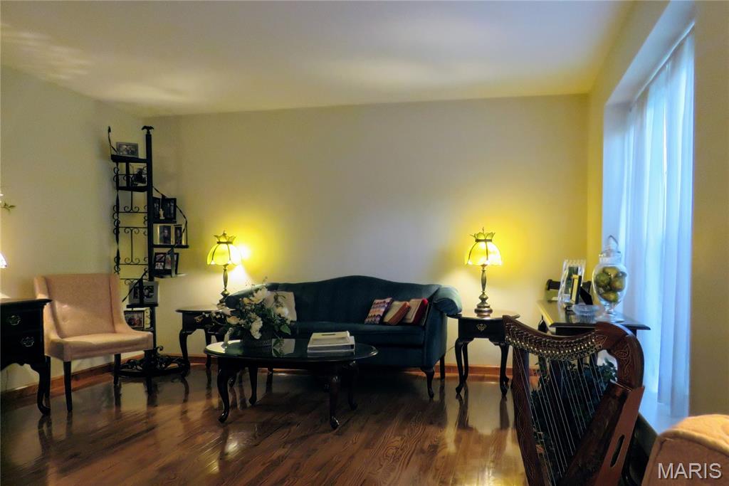 216 Spring Oaks Drive