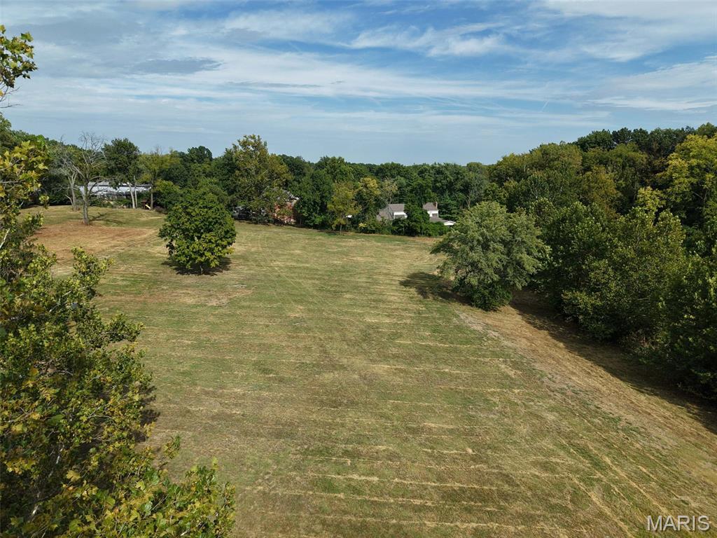 2062 N Ballas Road