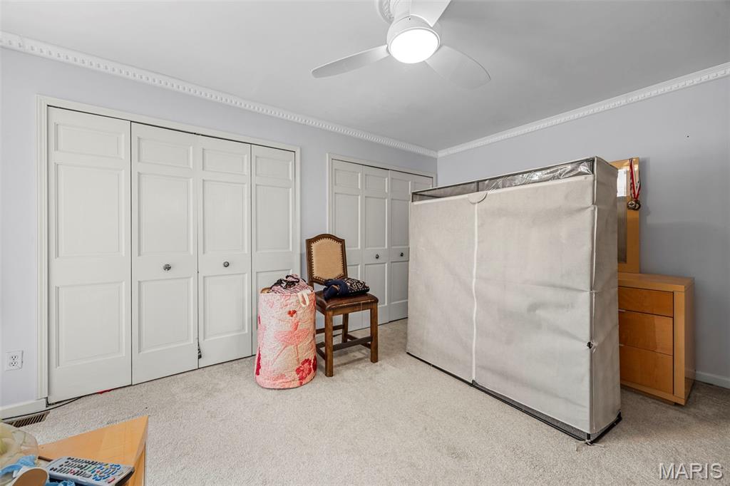 925 Maison Ladue Drive