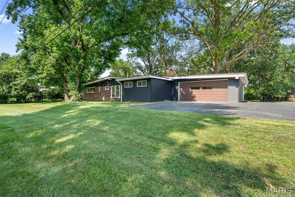 227 Tanglewood Drive