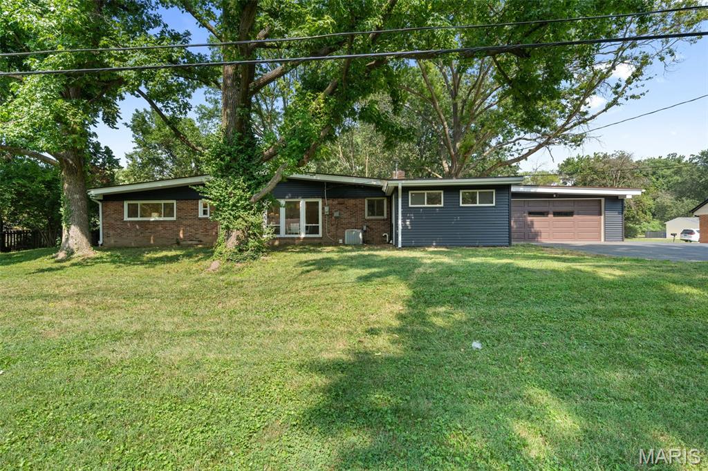 227 Tanglewood Drive