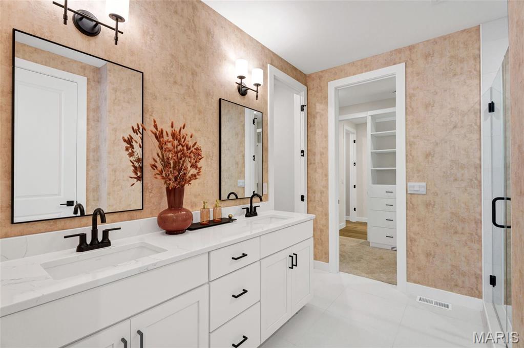 1 TBB Chandler @ Gates Manor Court
