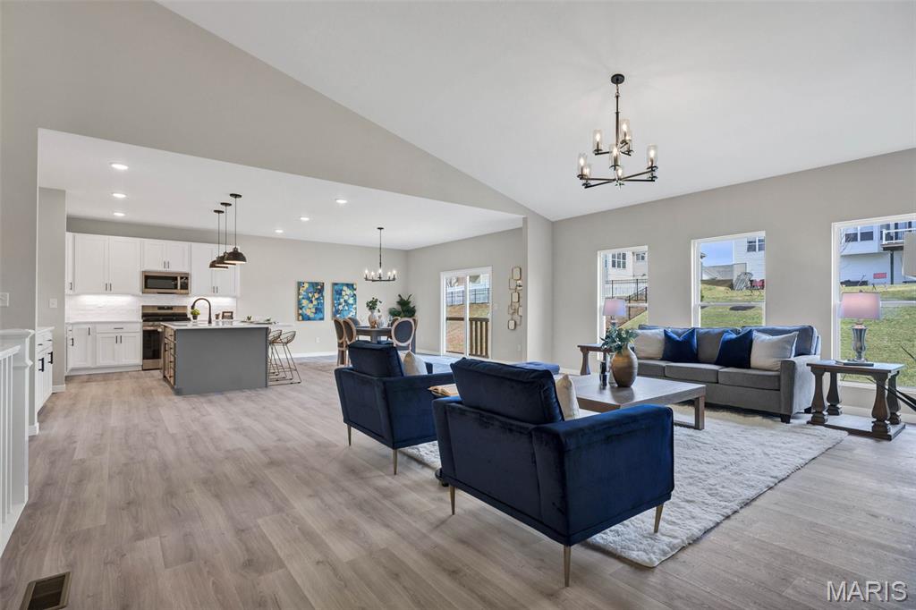 32 Landyn Court