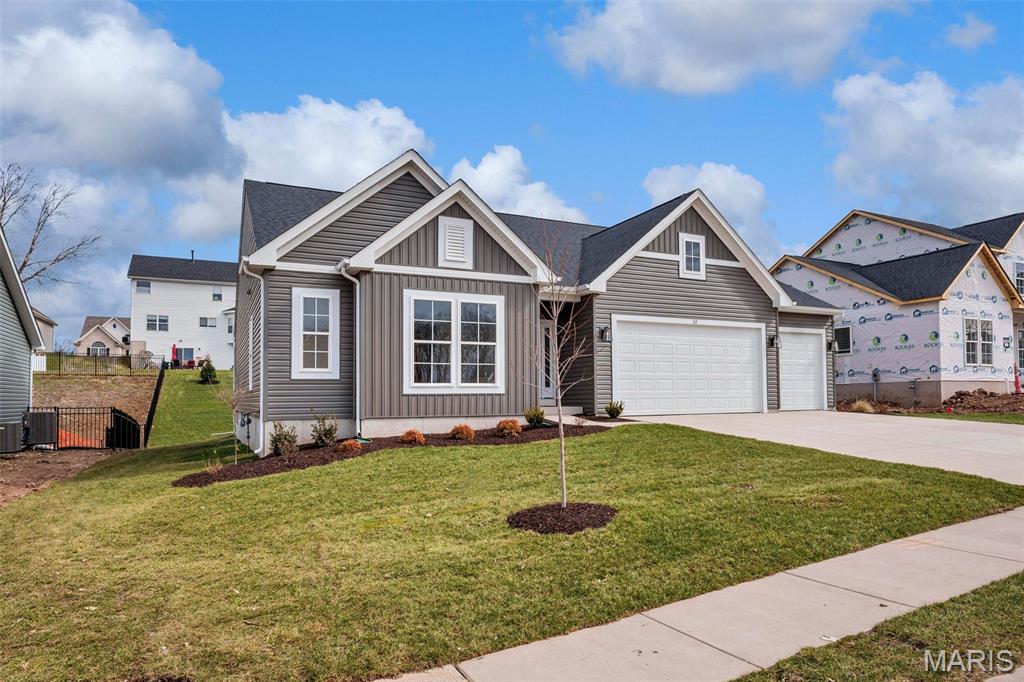 32 Landyn Court