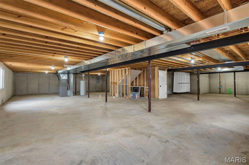 32 Landyn Court
