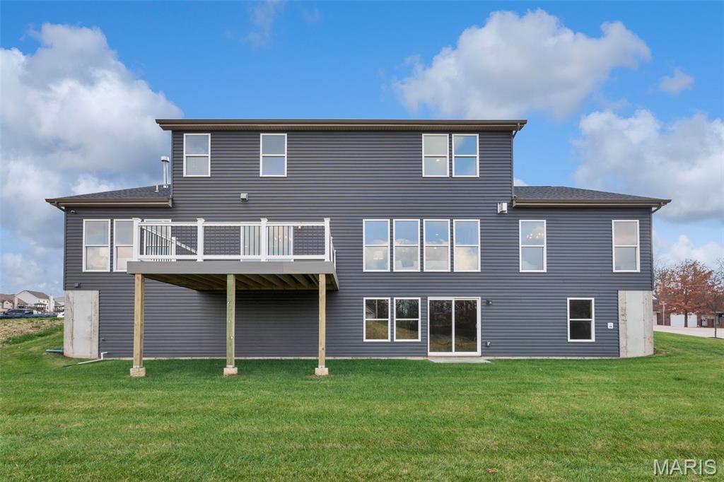 101 Moorland Lane