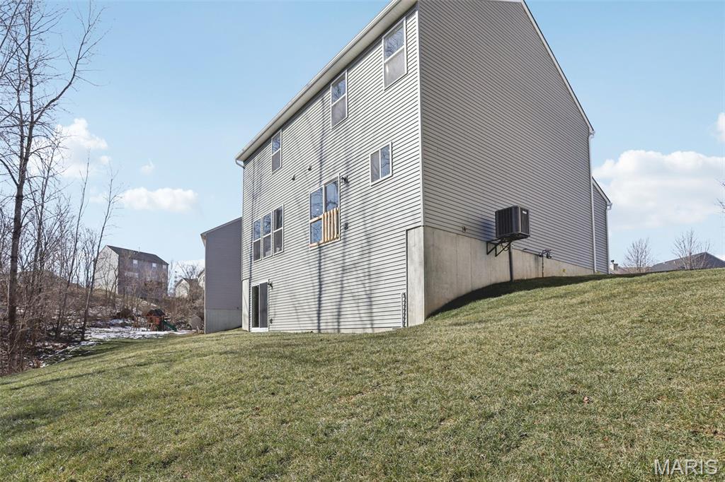3220 Quervo Lane