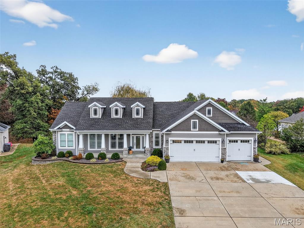 537 Oakbluff Court