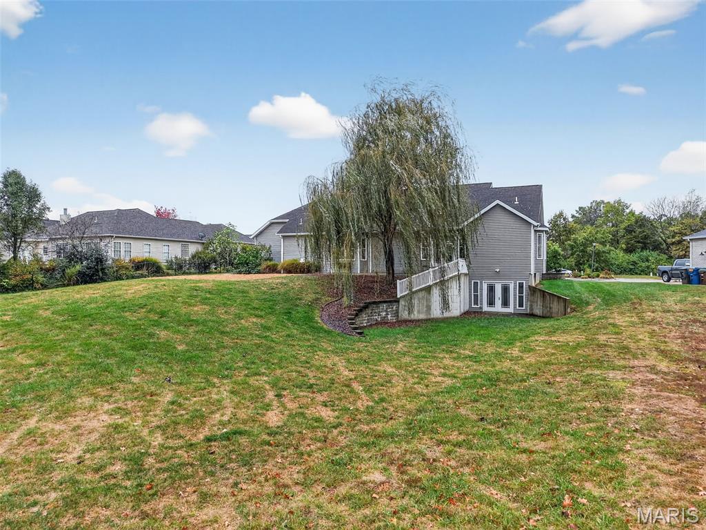 537 Oakbluff Court
