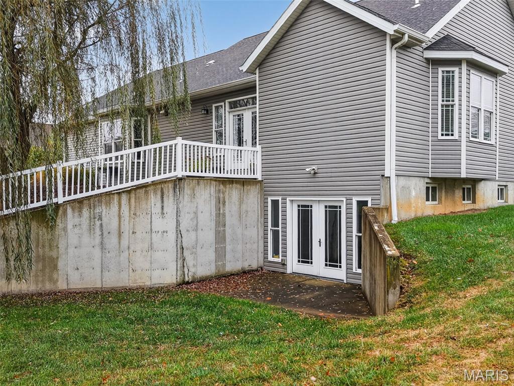 537 Oakbluff Court