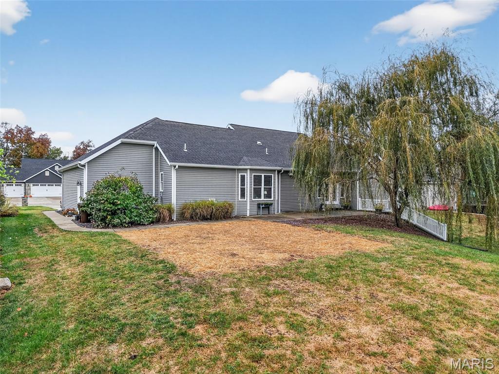 537 Oakbluff Court