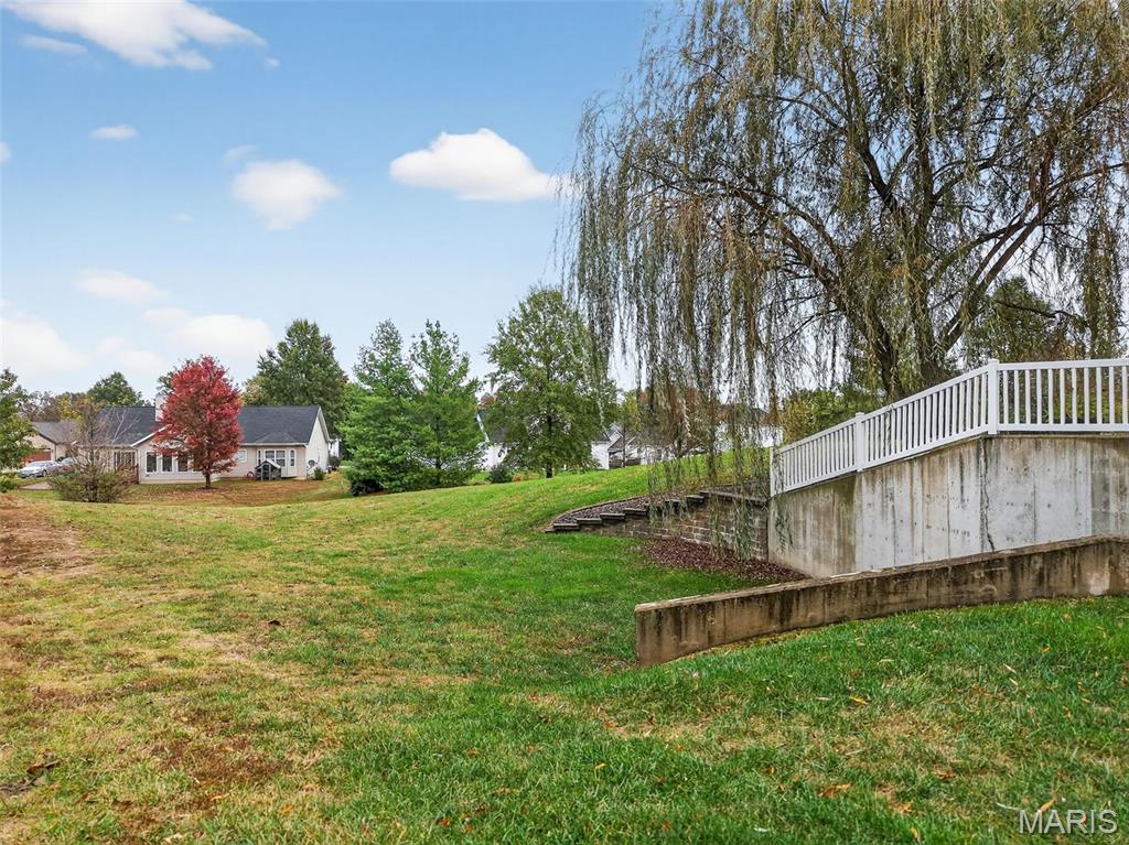 537 Oakbluff Court
