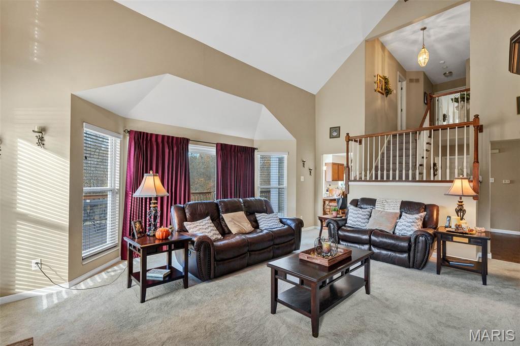 1329 Lakeway Drive