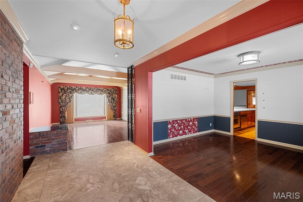 610 High Hampton Road