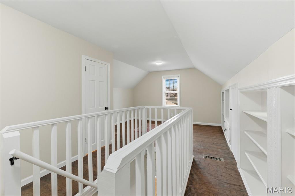 917 Pettus Place