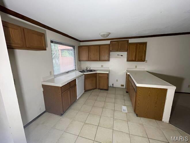2074 Duclair Parkway