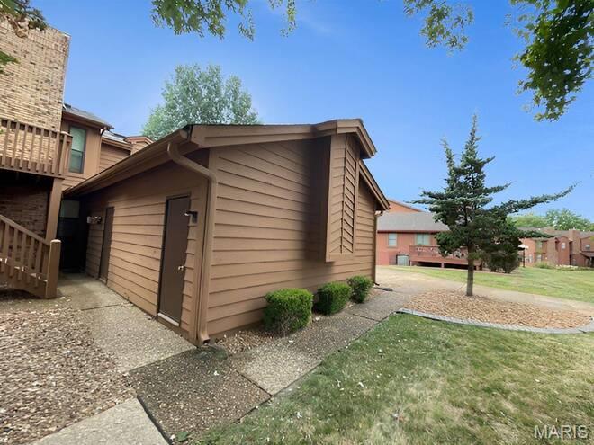 2074 Duclair Parkway