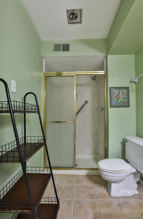 922 N Claytonbrook Drive Unit: 1
