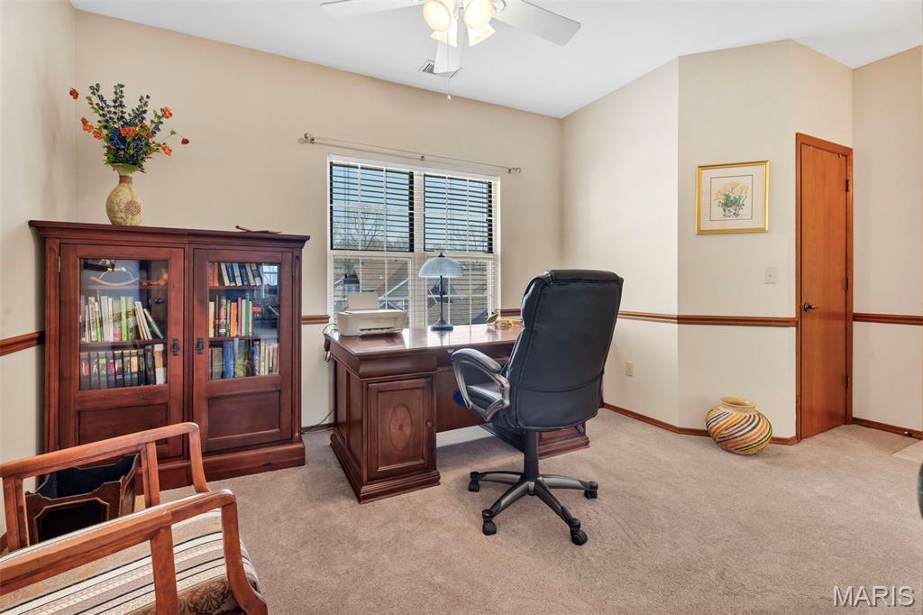 405 Meramec Way Unit: 10