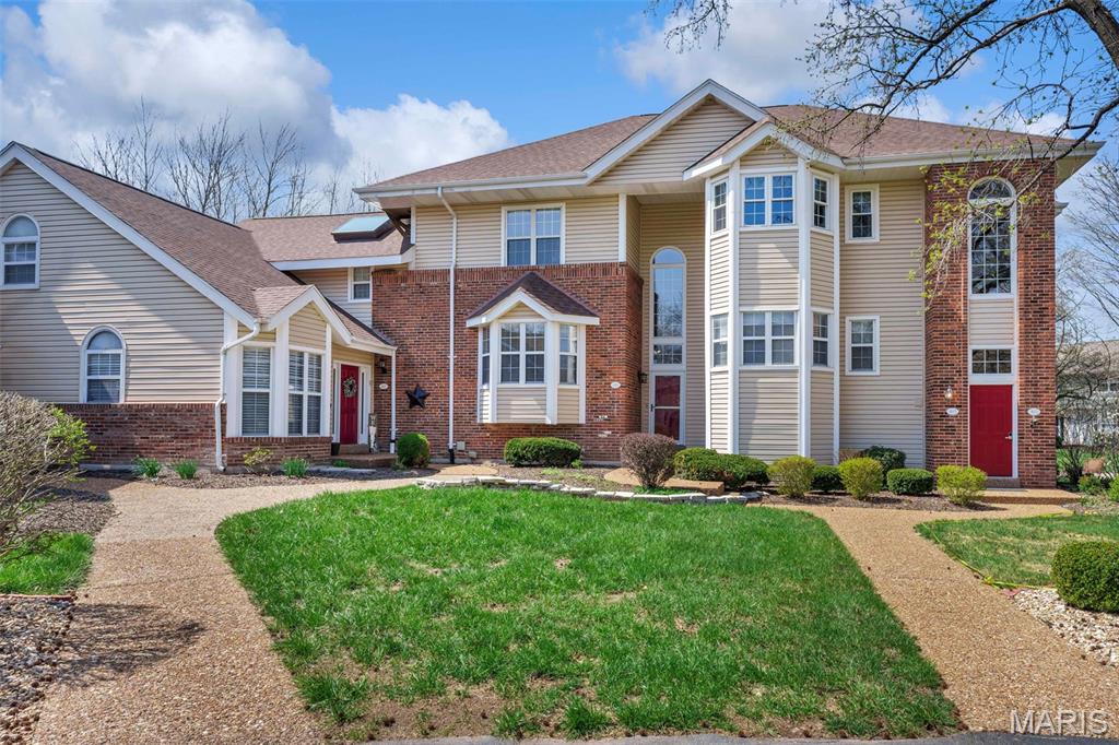 405 Meramec Way Unit: 10