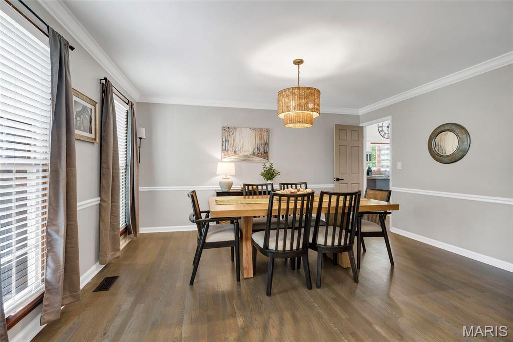 9833 Eagle Hill Lane