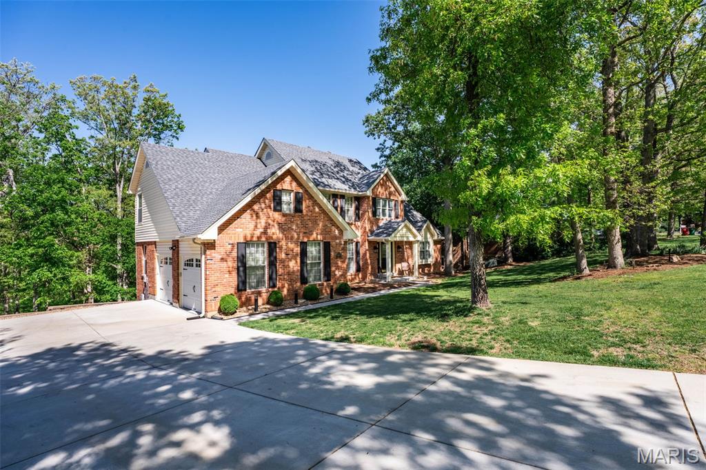 9833 Eagle Hill Lane